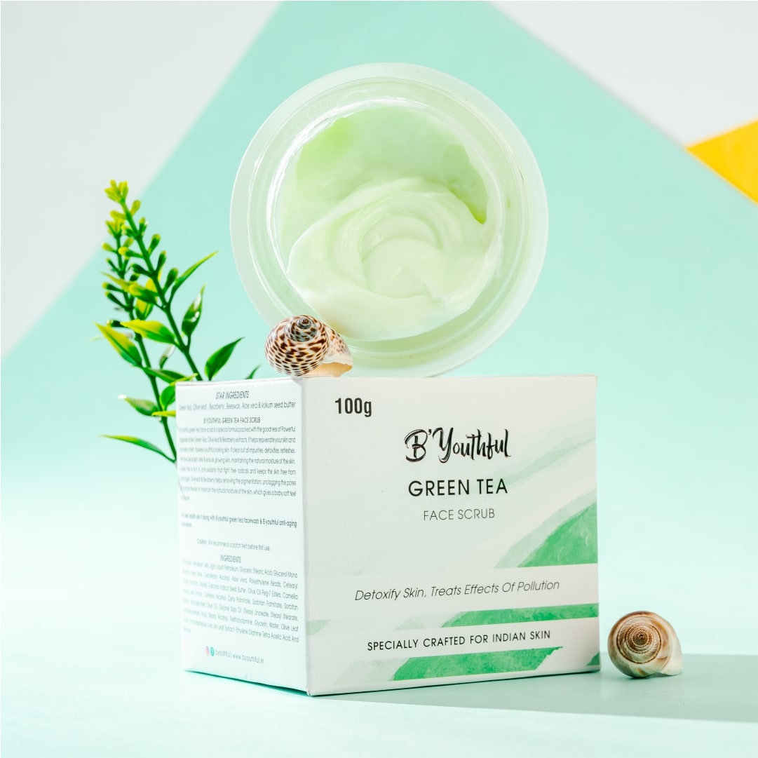 B’youthful green tea face scrub for skin detoxification (100 gm)